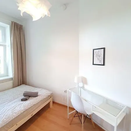 Homestay Sopockie Pokoje - Armii Krajowej 74